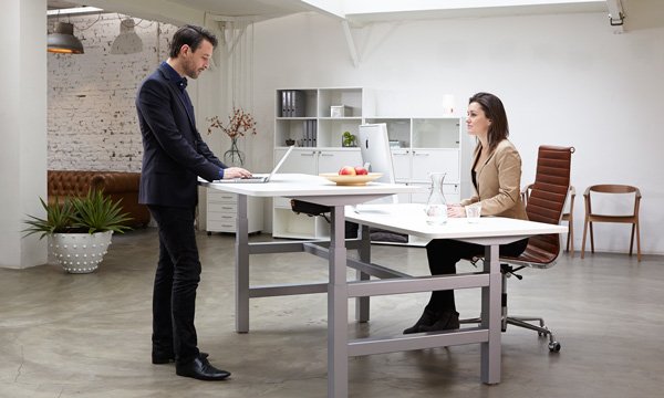 Standing desk